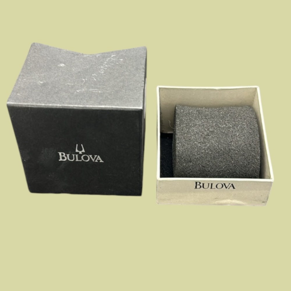 Authentic Bulova signature designer watch box